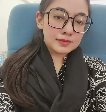 Ar. Amna Ahmed Malik